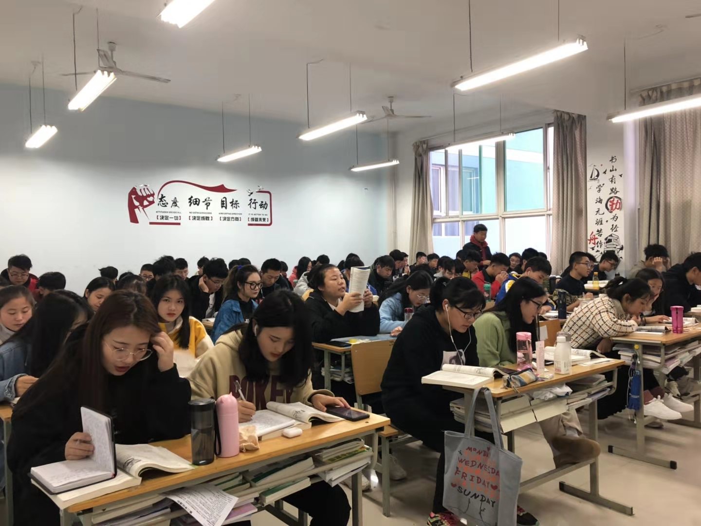 微信图片_20191115091512.jpg 微信图片_20191115091512.jpg