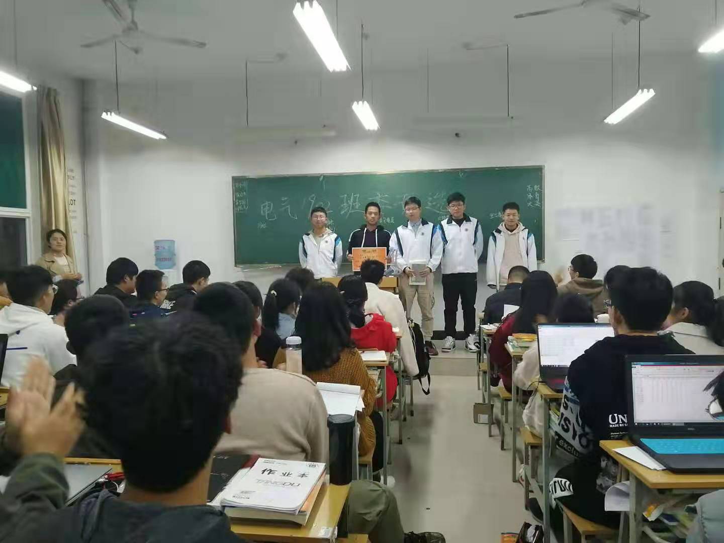 微信图片_20191112230534.jpg 微信图片_20191112230534.jpg